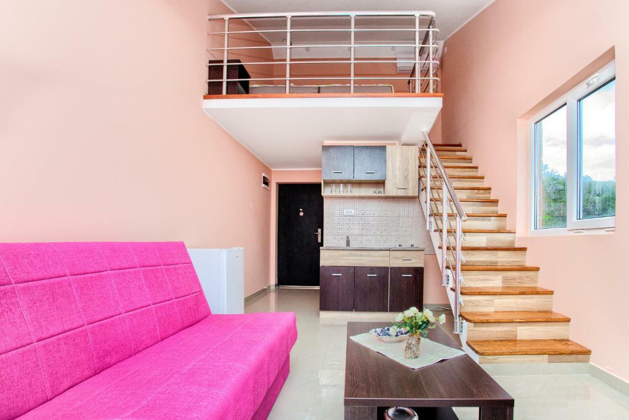 Apartments Porto Bjelila ติวัต ภายนอก รูปภาพ